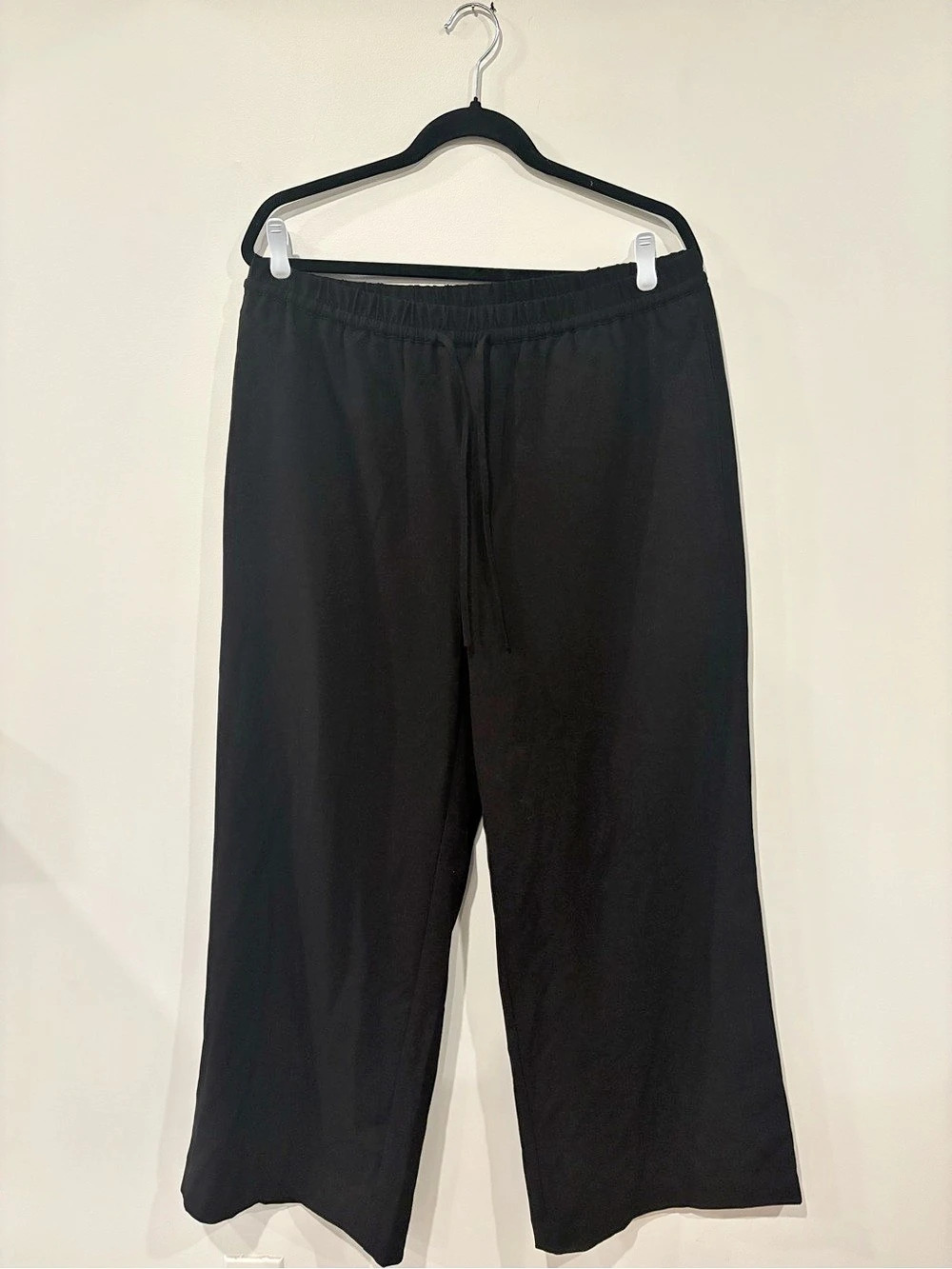 Reitmans Wide-Leg High-Rise Pant - The Timeless Black Size Large